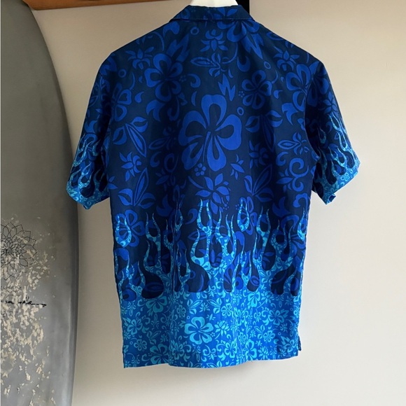 Vintage Blue Flames fire button up short sleeve Medium - Picture 3 of 3